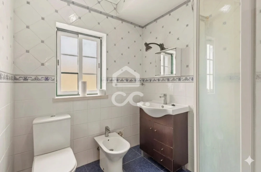 Apartamento T3 para Venda em Foz do Arelho Foto 7