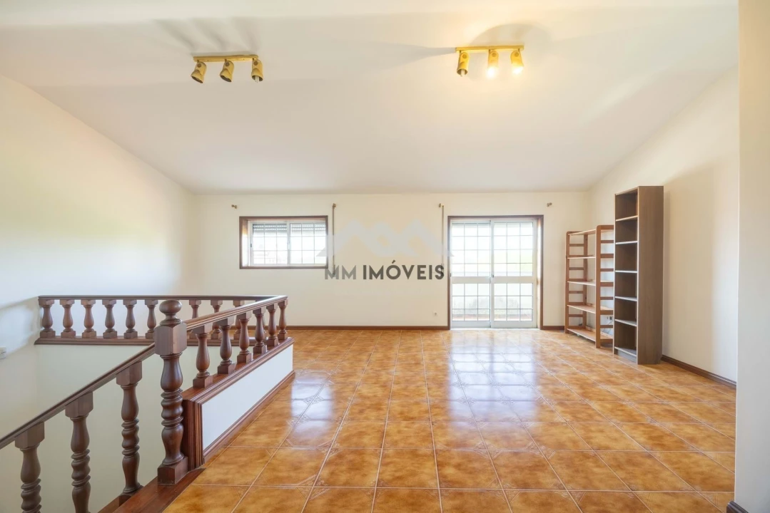 Moradia T4 para Venda em Santa Marinha e São Pedro da Afurada Foto 13