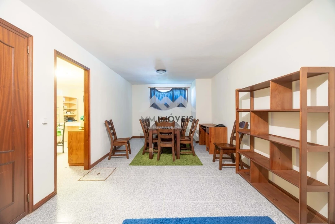 Moradia T4 para Venda em Santa Marinha e São Pedro da Afurada Foto 47