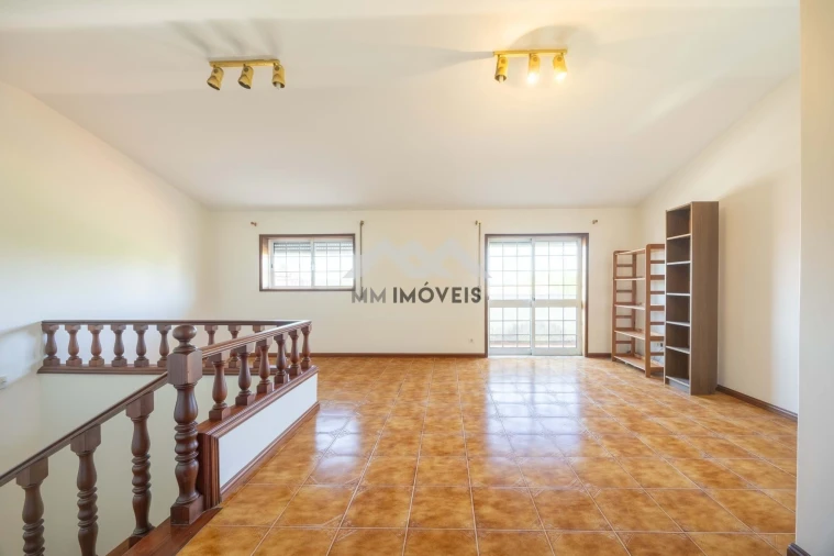 Moradia T4 para Venda em Santa Marinha e São Pedro da Afurada Foto 13
