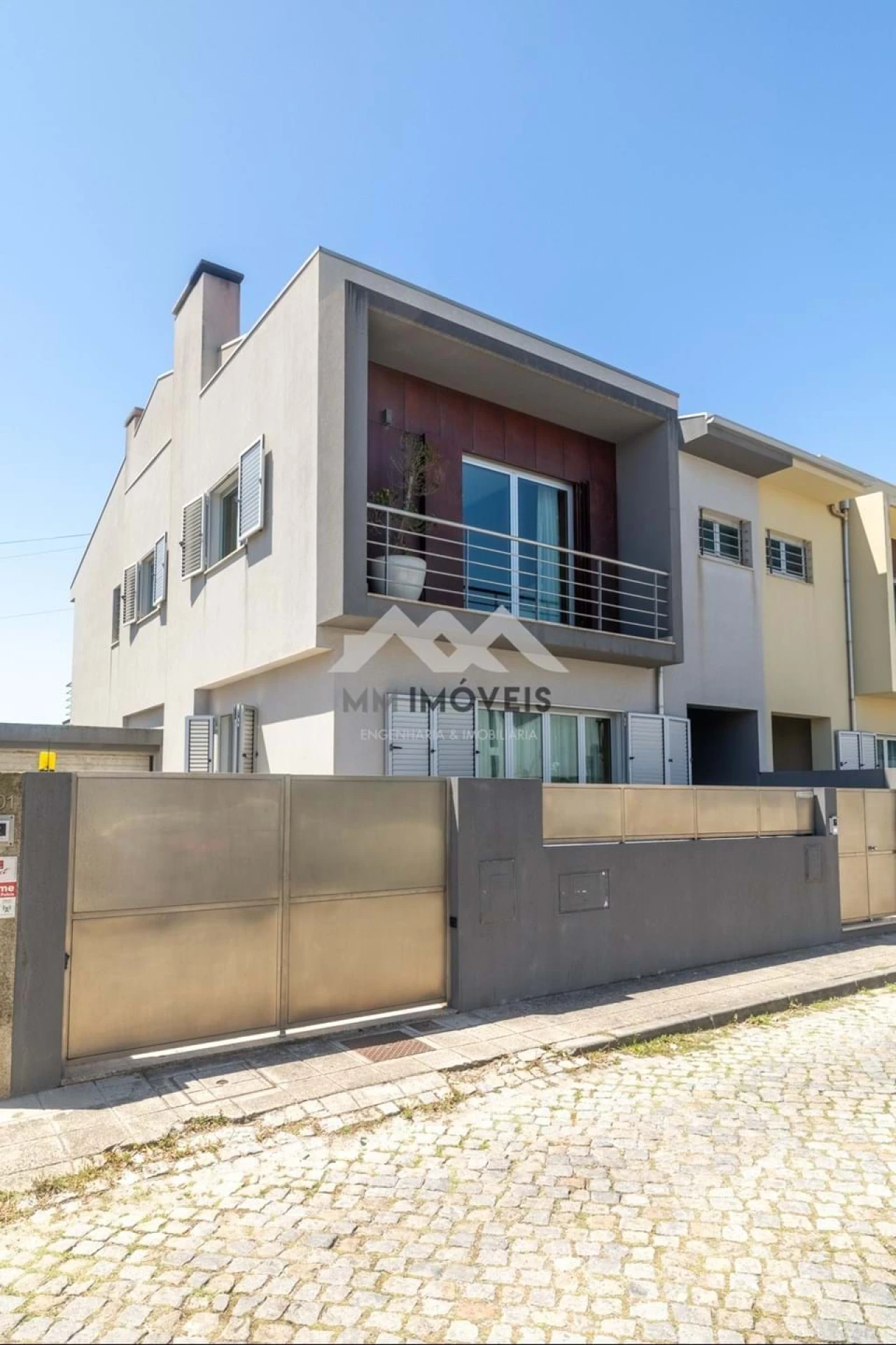 Moradia T3 para Venda em Mindelo Foto 71