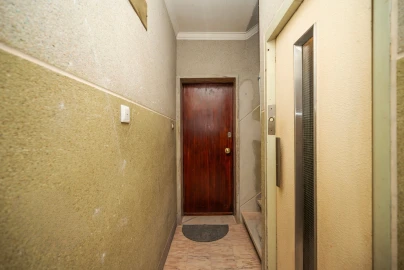 Apartamento T2 para Arrendamento em Venteira