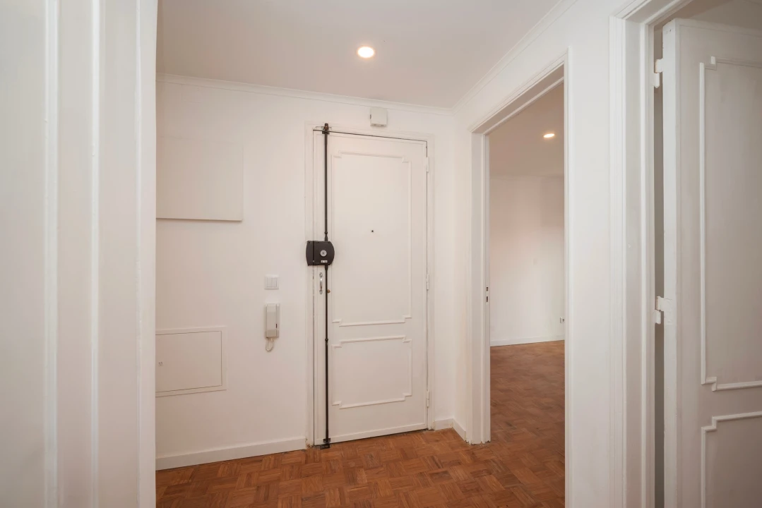 Apartamento T2 para Arrendamento em Venteira Foto 15