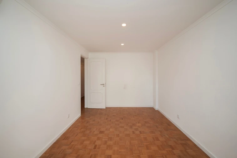 Apartamento T2 para Arrendamento em Venteira Foto 2