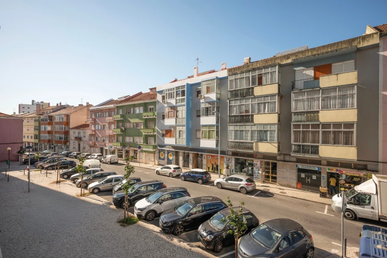 Apartamento T2 para Arrendamento em Venteira Foto 19