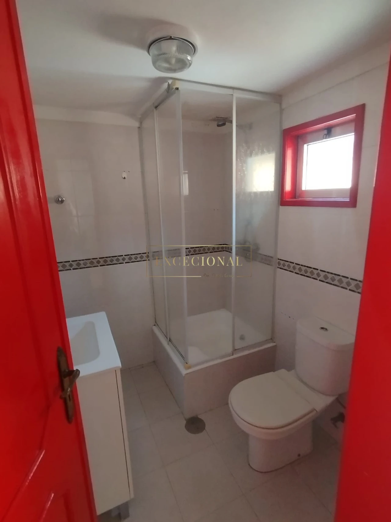Moradia T6 para Venda em Santa Marinha e São Pedro da Afurada Foto 7