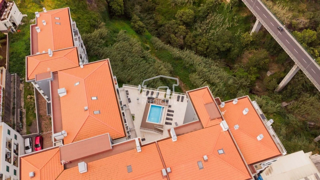 Apartamento T2 para Venda em Caniço Foto 14