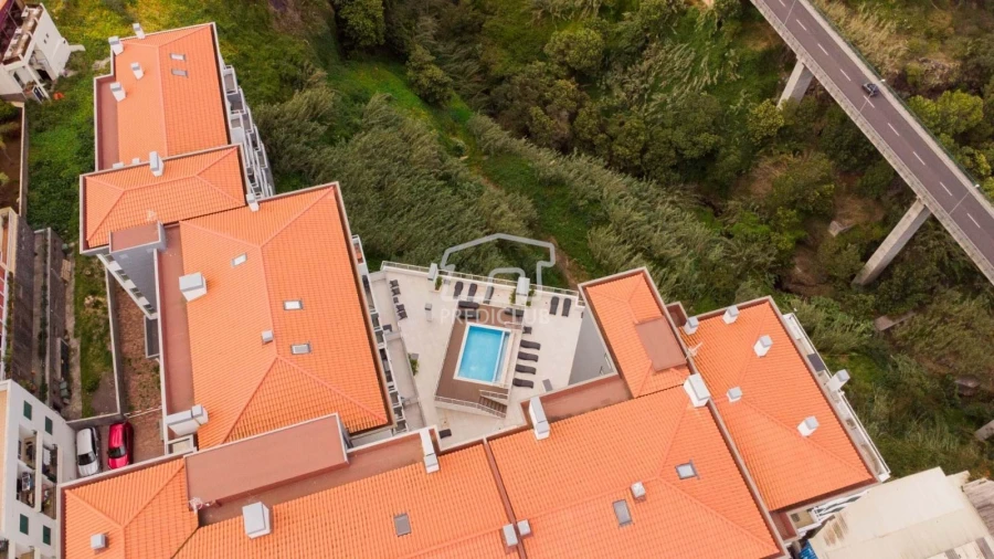 Apartamento T2 para Venda em Caniço Foto 14