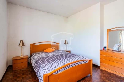 Moradia T3 para Venda em Santana
