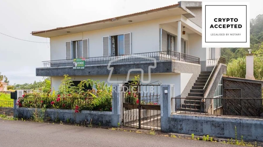 Moradia T3 para Venda em Santana