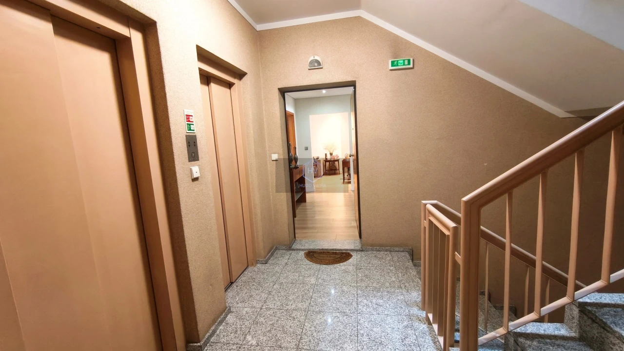 Apartamento para Venda em Braga (Maximinos, Sé e Cividade) Foto 3