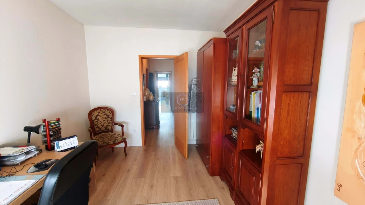 Apartamento para Venda em Braga (Maximinos, Sé e Cividade) Foto 17