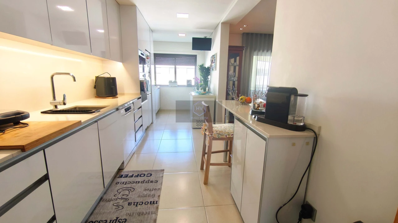 Apartamento para Venda em Braga (Maximinos, Sé e Cividade) Foto 7