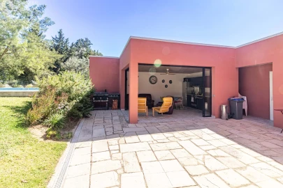 Moradia T5 para Venda em Loule (São Clemente)
