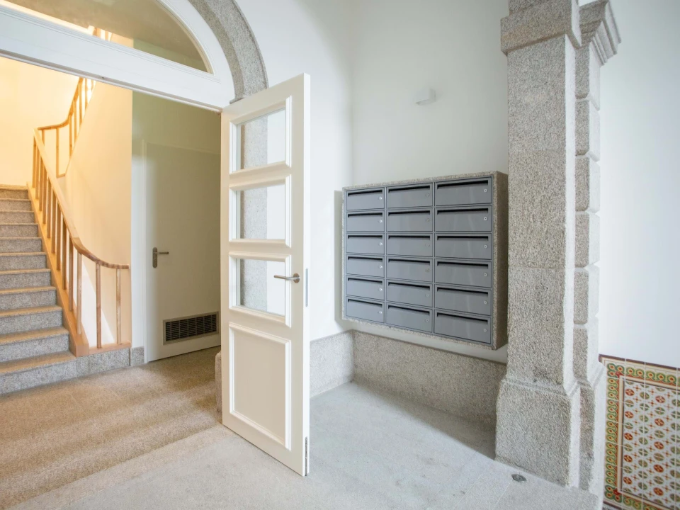 Apartamento T1 para Venda em Santa Marinha Foto 36