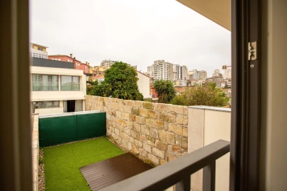 Apartamento T1 para Venda em Santa Marinha