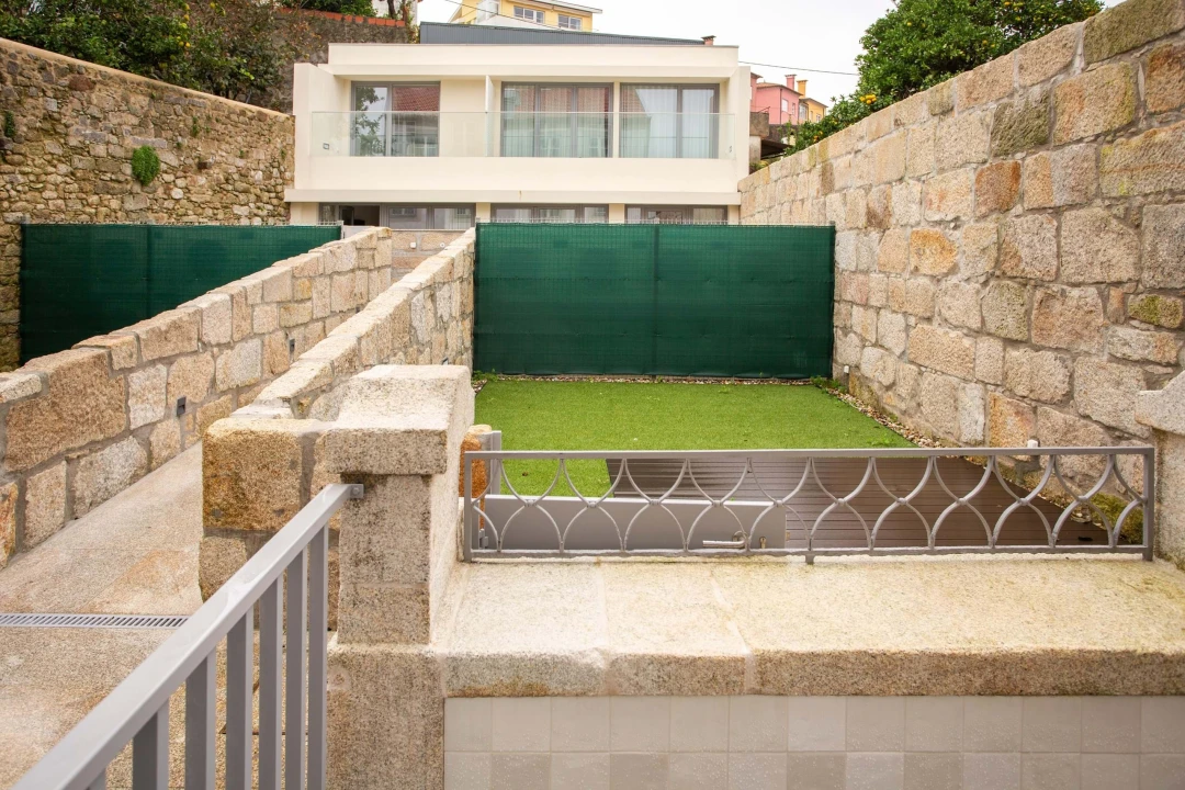 Apartamento T1 para Venda em Santa Marinha Foto 30