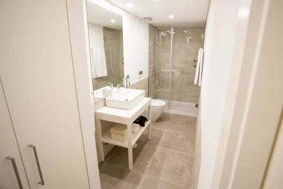Apartamento T1 para Venda em Santa Marinha