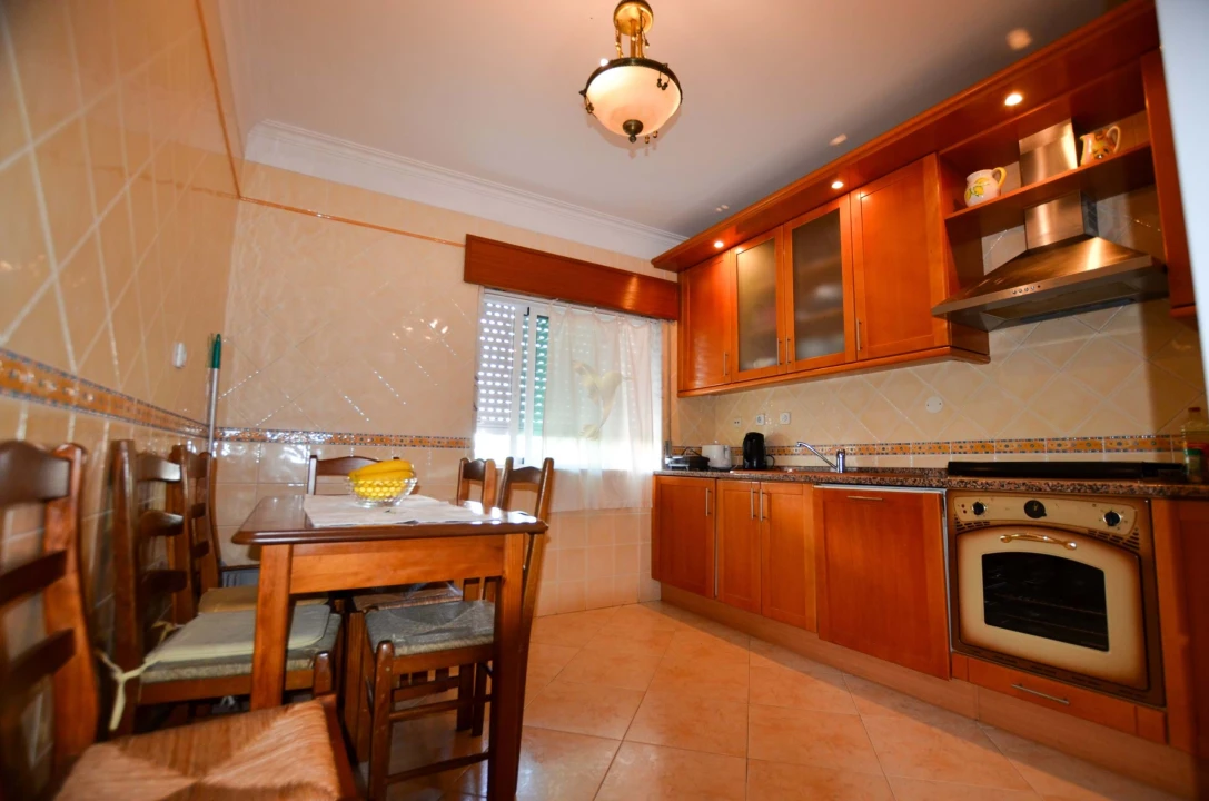 Apartamento T2 para Venda em Albufeira e Olhos de Água Foto 2