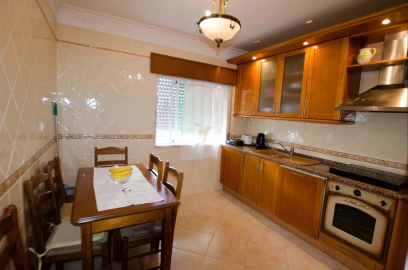 Apartamento T2 para Venda em Albufeira e Olhos de Água