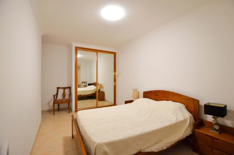 Apartamento T2 para Venda em Albufeira e Olhos de Água Foto 12