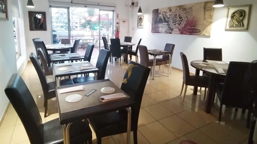 Negócio para Venda em Albufeira e Olhos de Água Foto 4