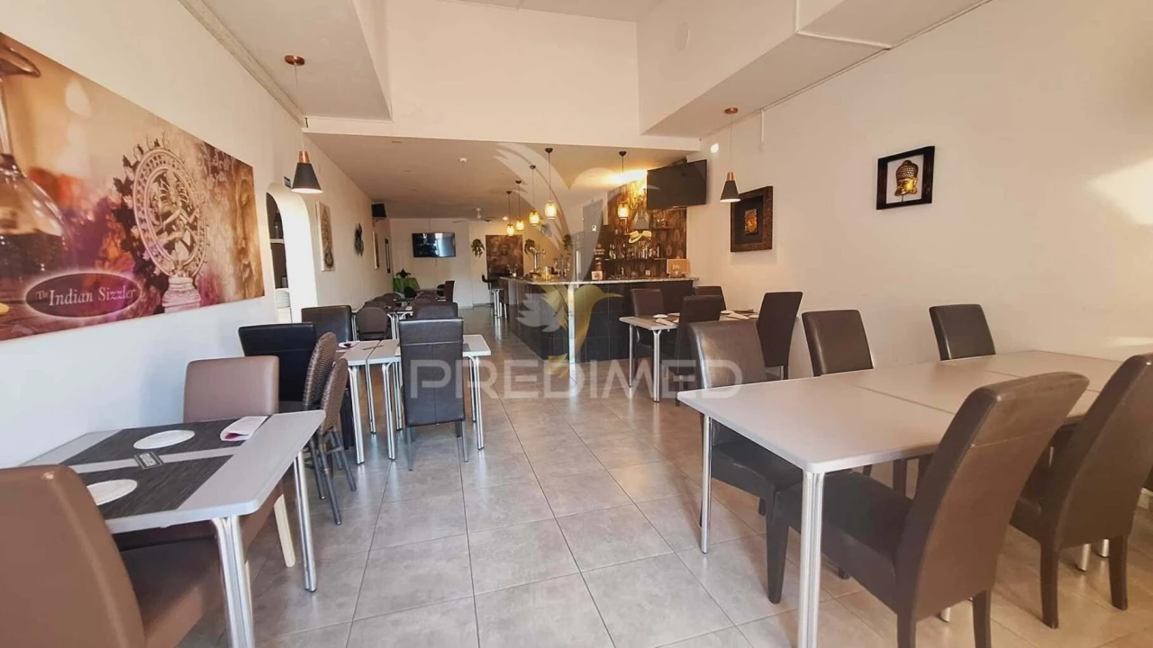 Negócio para Venda em Albufeira e Olhos de Água Foto 2