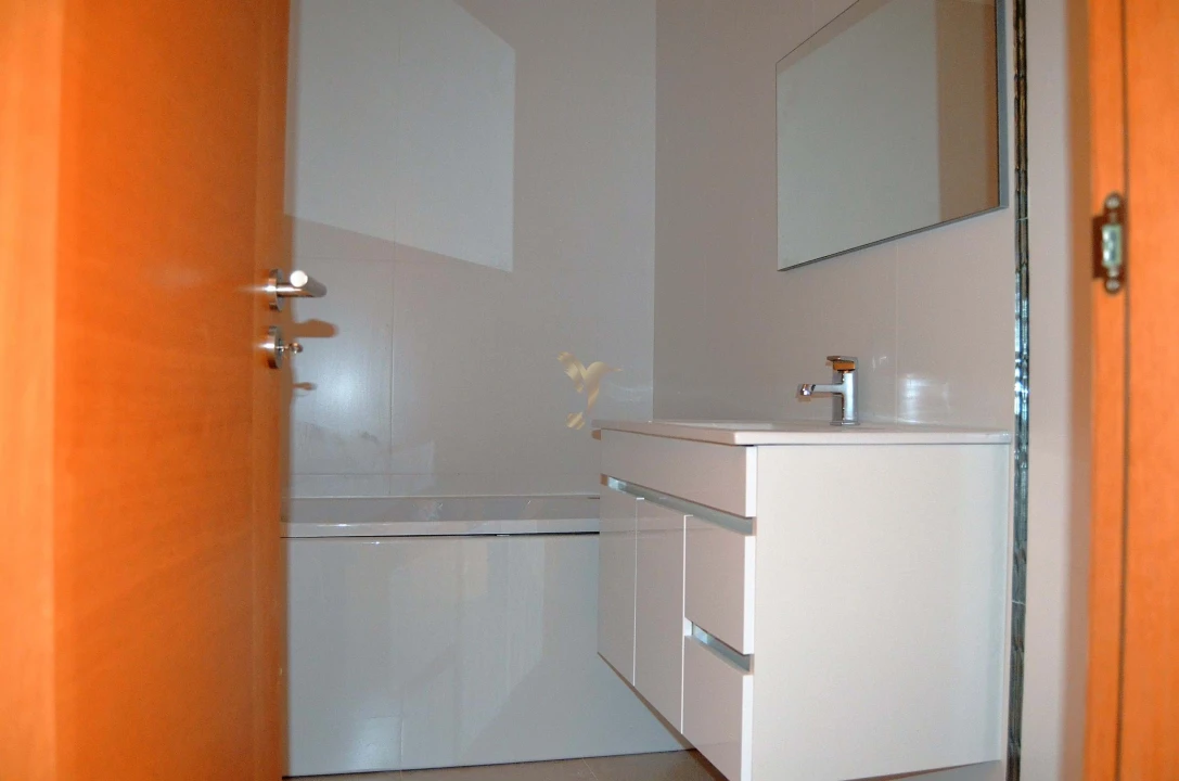 Moradia T4 para Venda em Silves Foto 37