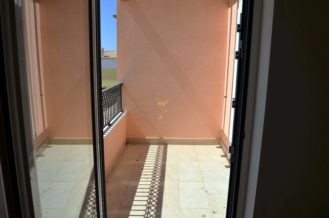 Moradia T4 para Venda em Silves Foto 40