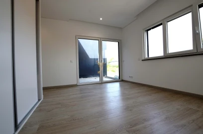 Moradia T4 para Venda em Silves