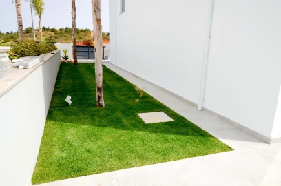 Moradia T4 para Venda em Silves