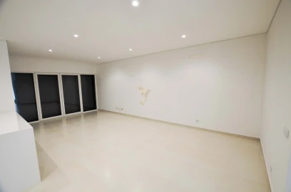 Moradia T4 para Venda em Silves