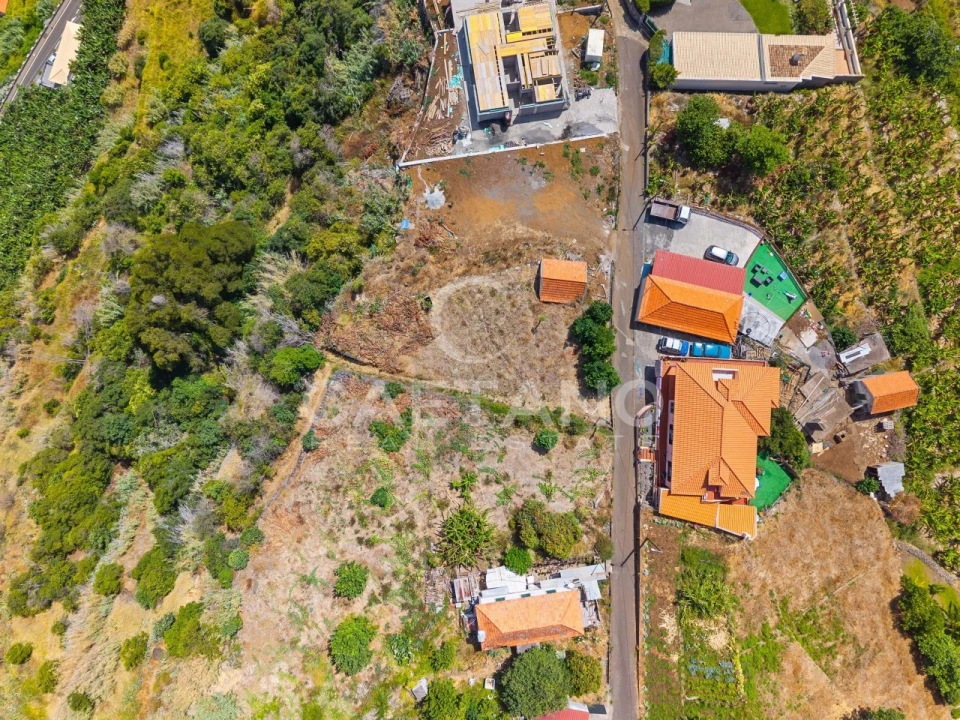 Moradia T3 para Venda em Calheta Foto 16