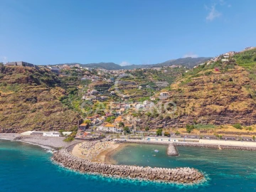 Moradia T3 para Venda em Calheta