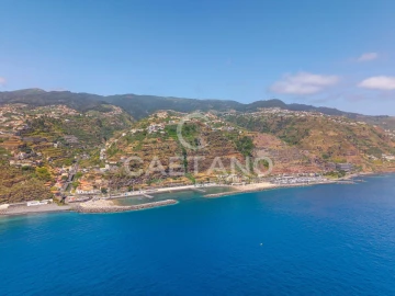 Moradia T3 para Venda em Calheta