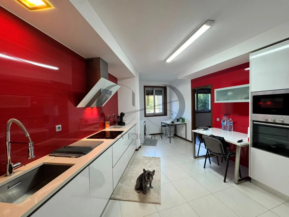 Apartamento T3 para Venda em Vilar de Andorinho Foto 8