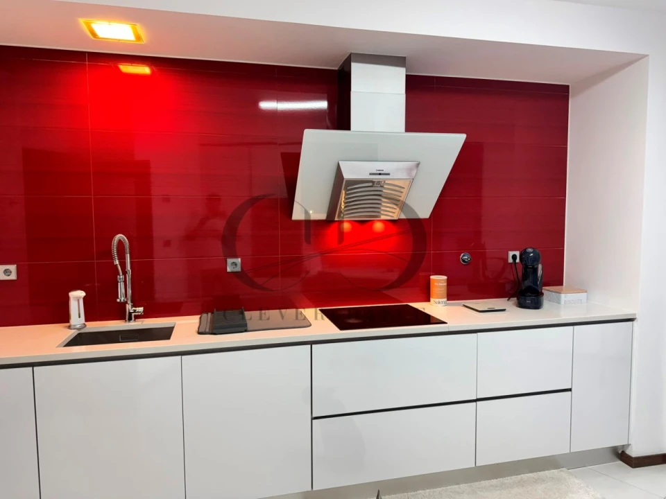 Apartamento T3 para Venda em Vilar de Andorinho Foto 10