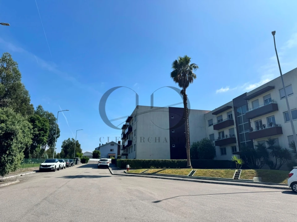 Apartamento T3 para Venda em Vilar de Andorinho Foto 34