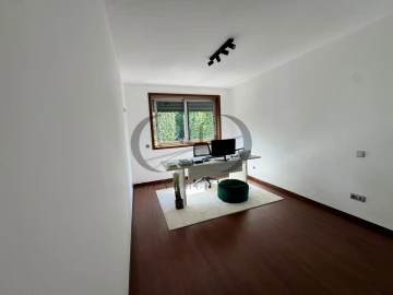 Apartamento T3 para Venda em Vilar de Andorinho