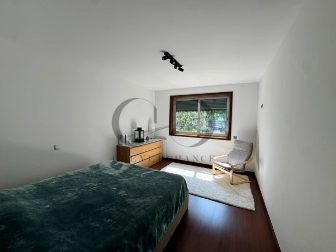 Apartamento T3 para Venda em Vilar de Andorinho Foto 30