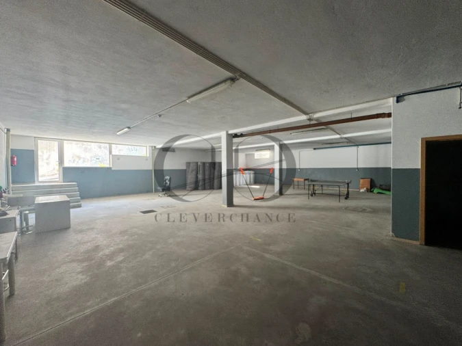 Apartamento T3 para Venda em Vilar de Andorinho Foto 41