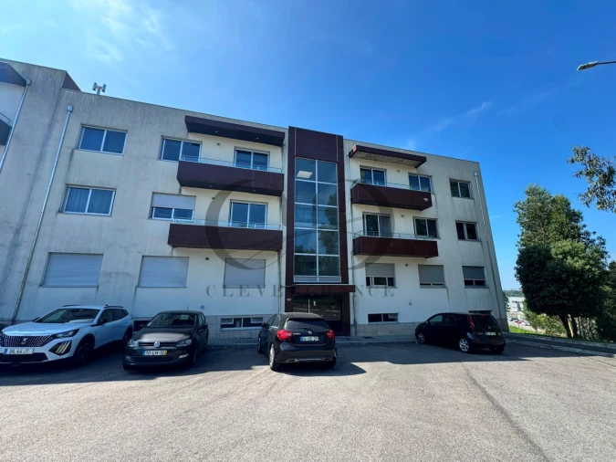 Apartamento T3 para Venda em Vilar de Andorinho Foto 35