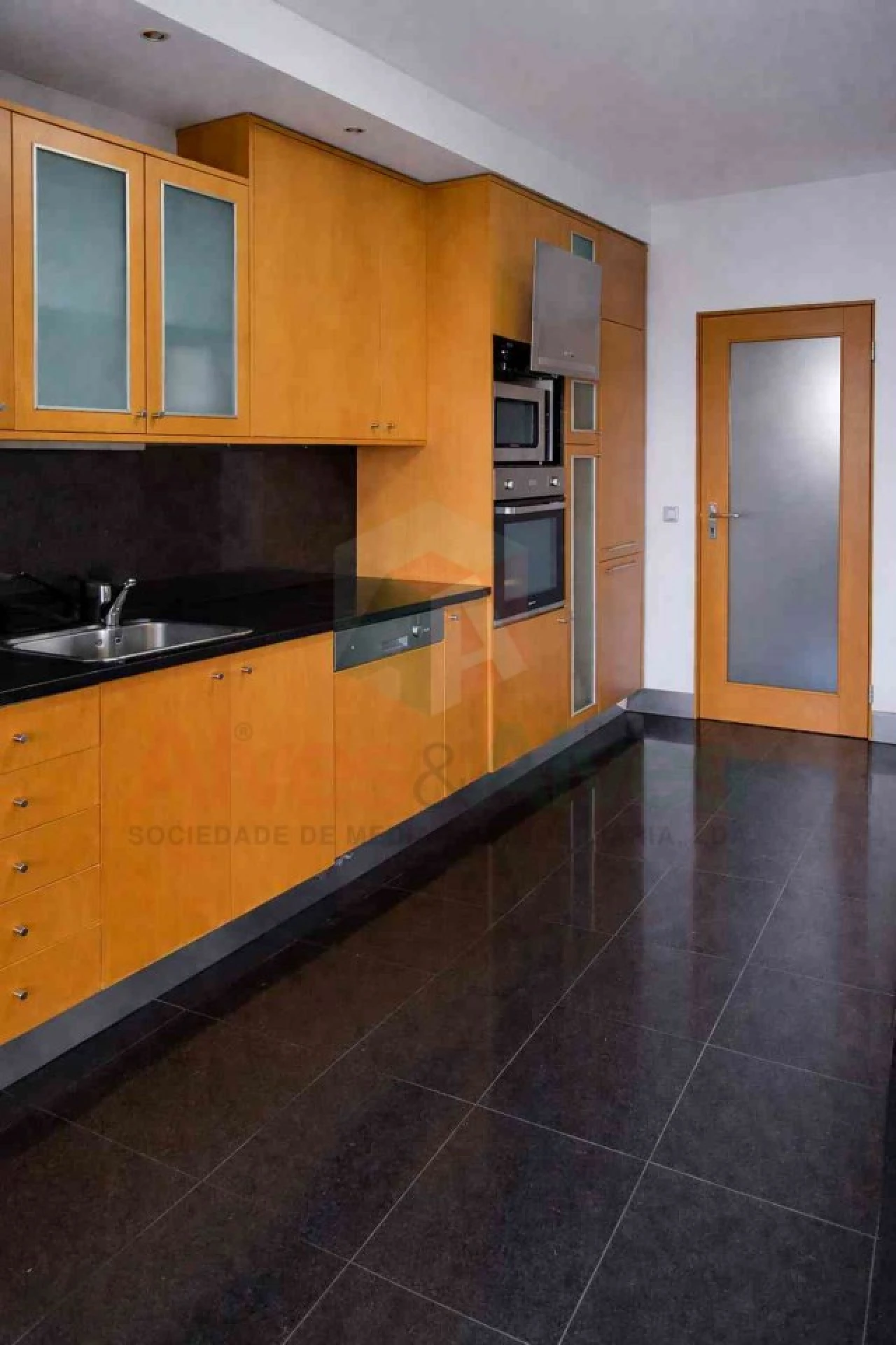Apartamento T3 para Venda em Cidade da Maia Foto 9
