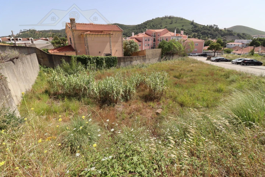 Terreno para Venda em Venda do Pinheiro e Santo Estêvão das Galés Foto 5