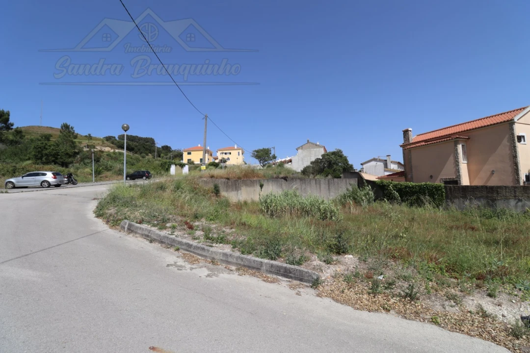 Terreno para Venda em Venda do Pinheiro e Santo Estêvão das Galés Foto 6