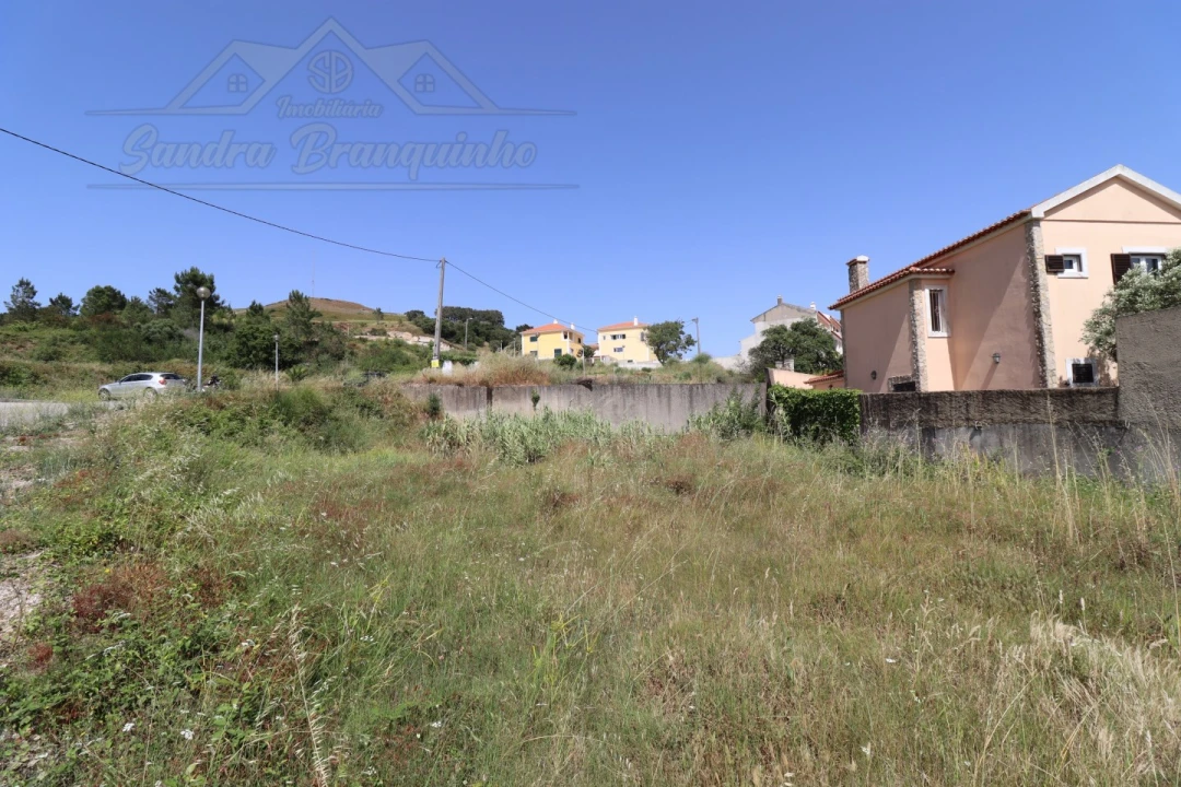 Terreno para Venda em Venda do Pinheiro e Santo Estêvão das Galés Foto 10