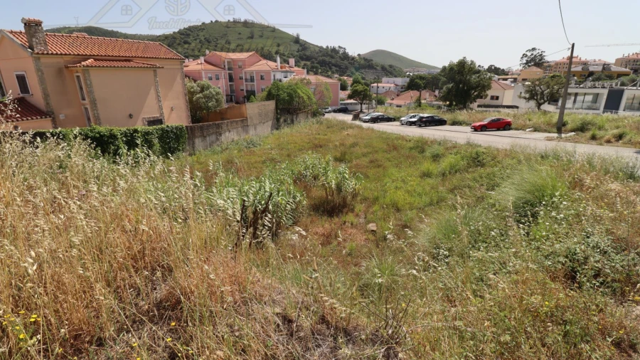 Terreno para Venda em Venda do Pinheiro e Santo Estêvão das Galés