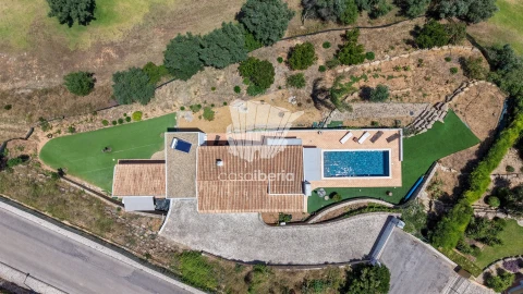Moradia T3 para Venda em Lagoa e Carvoeiro