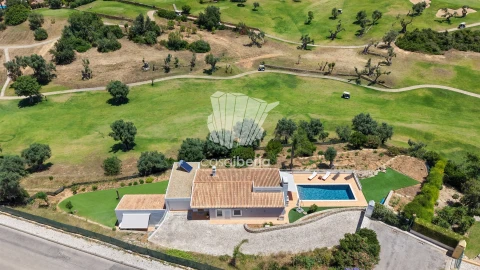 Moradia T3 para Venda em Lagoa e Carvoeiro