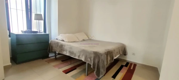 Apartamento T1 para Arrendamento em Misericórdia